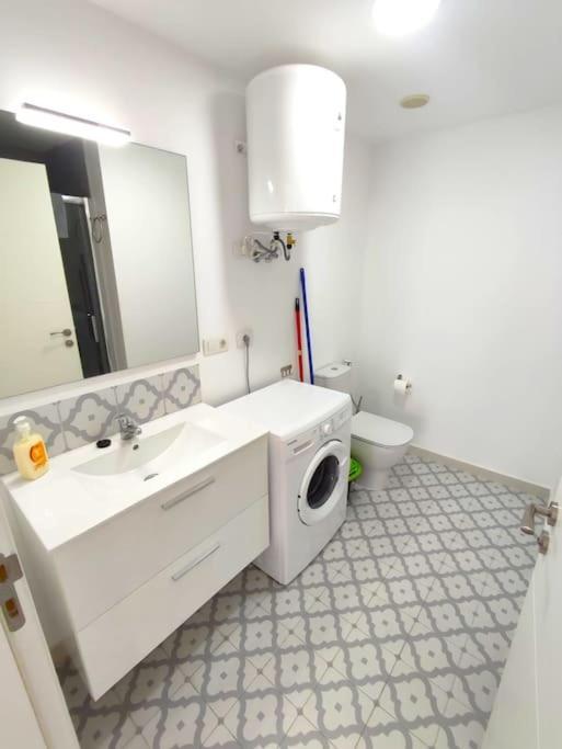 Apartament Near The Ocean In Playa San Juan Eksteriør bilde