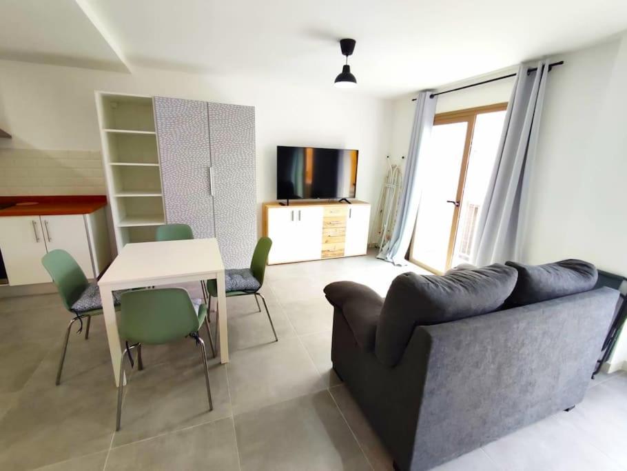 Apartament Near The Ocean In Playa San Juan Eksteriør bilde