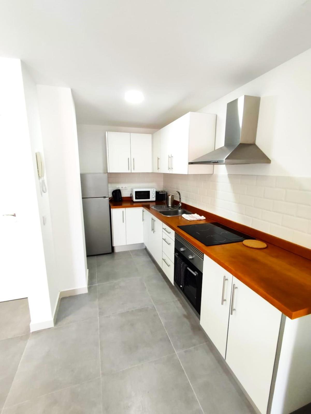 Apartament Near The Ocean In Playa San Juan Eksteriør bilde