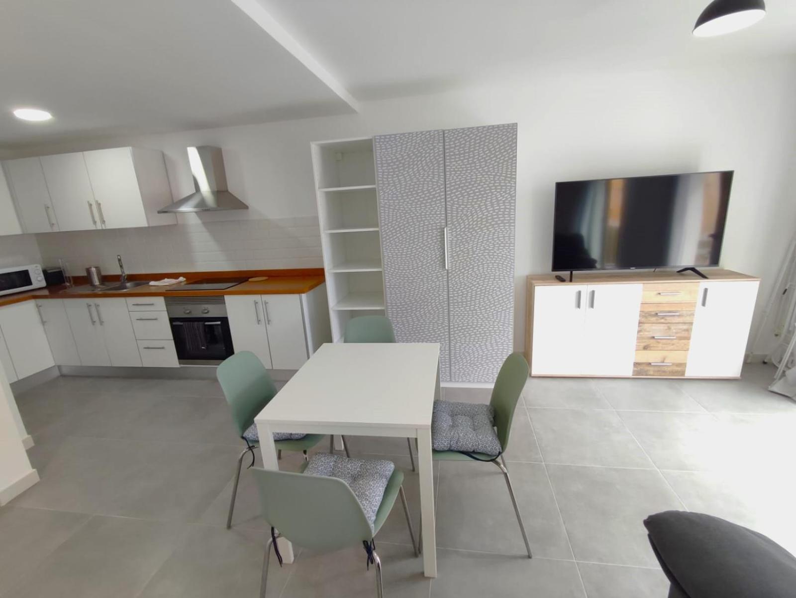 Apartament Near The Ocean In Playa San Juan Eksteriør bilde